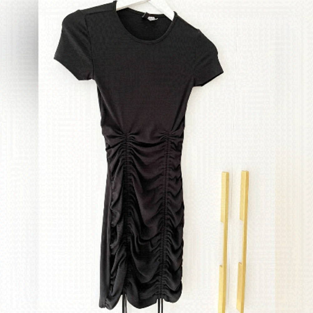 Bnwot Black Ruched Dress